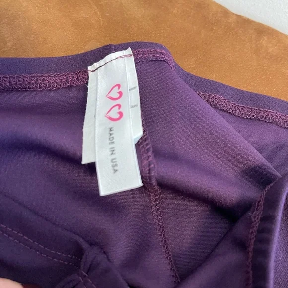 Beautiful plum pants - Picture 2 of 2